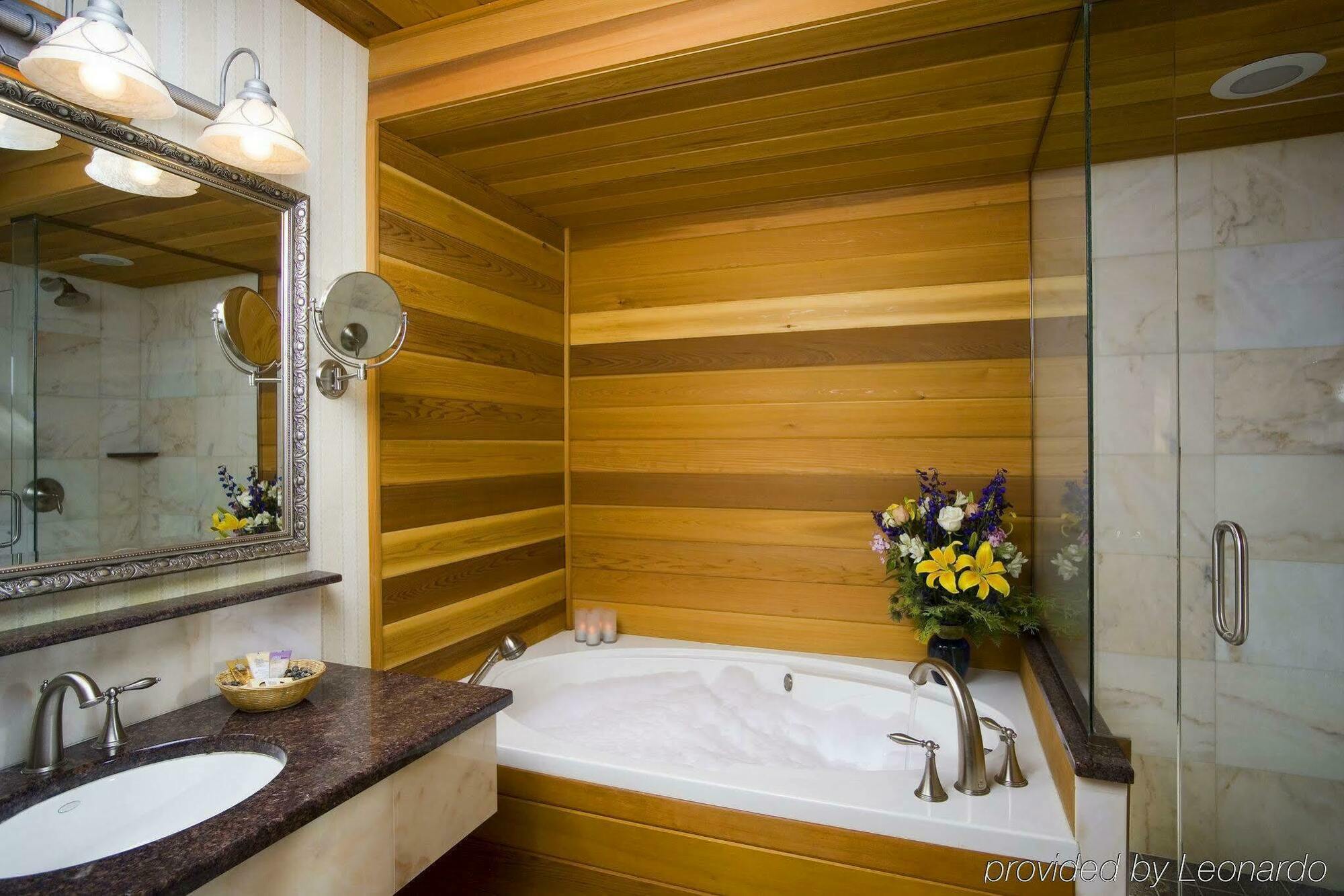 Golden Arrow Lakeside Resort Lake Placid Bilik gambar
